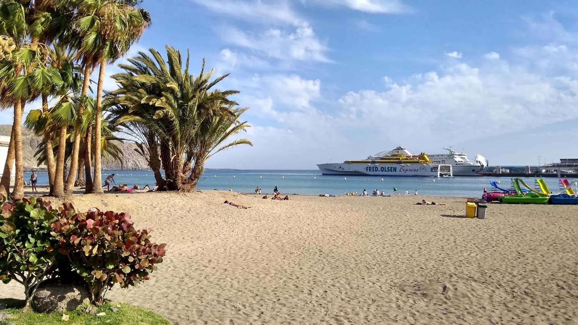 Sunny Terrace With Open View And Big Pool In South Tenerife Коста-дель-Силенцио Апартаменты